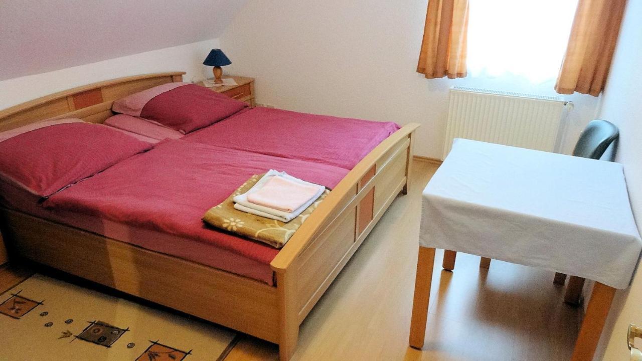 Charmantes Apartment In Mittelfeld Hannover Exterior photo